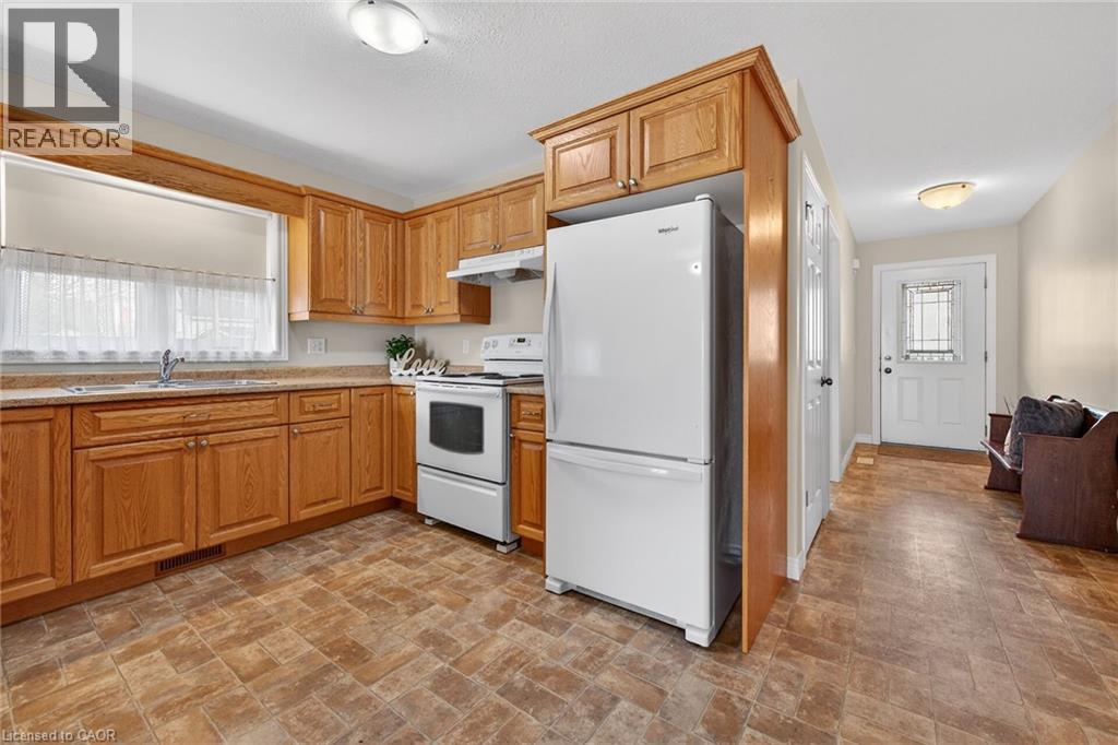 536 Alder Street E, Dunnville, Ontario  N1A 1E6 - Photo 13 - 40821047