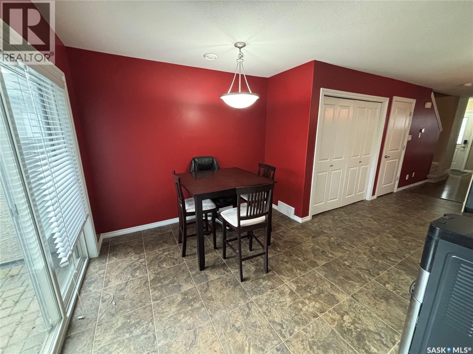 3 3225 Woodhams Drive E, Regina, Saskatchewan  S4V 3A2 - Photo 12 - SK034823