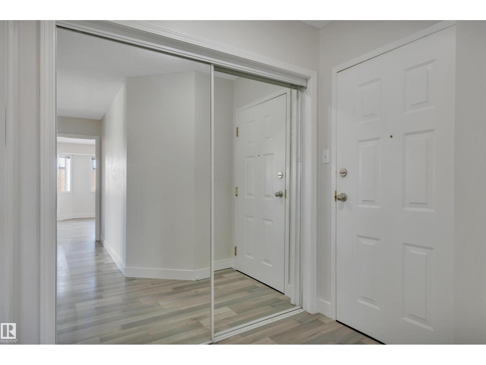 Unknown Address, ,     - Photo 11 - E4485775