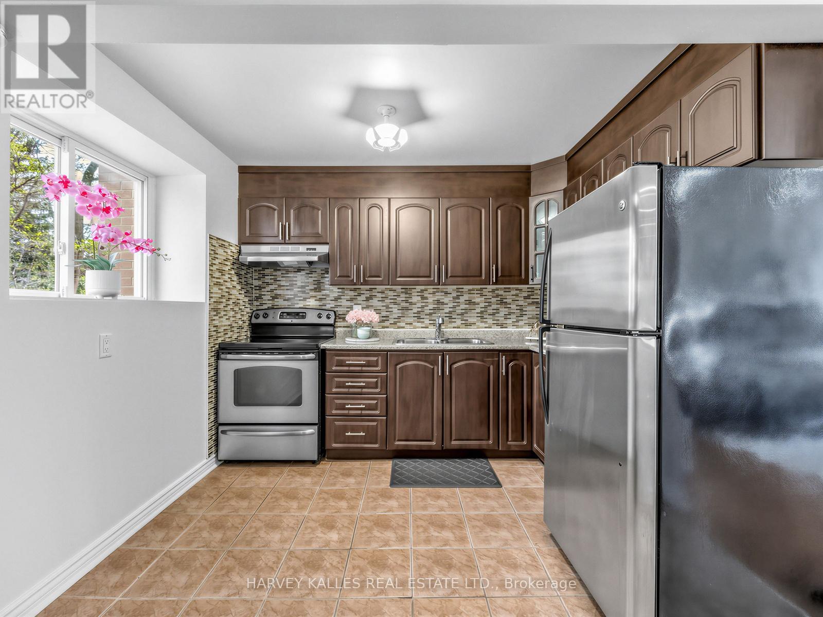 155 - 25 Collinsgrove Road, Toronto, Ontario  M1E 3S3 - Photo 10 - E13084856