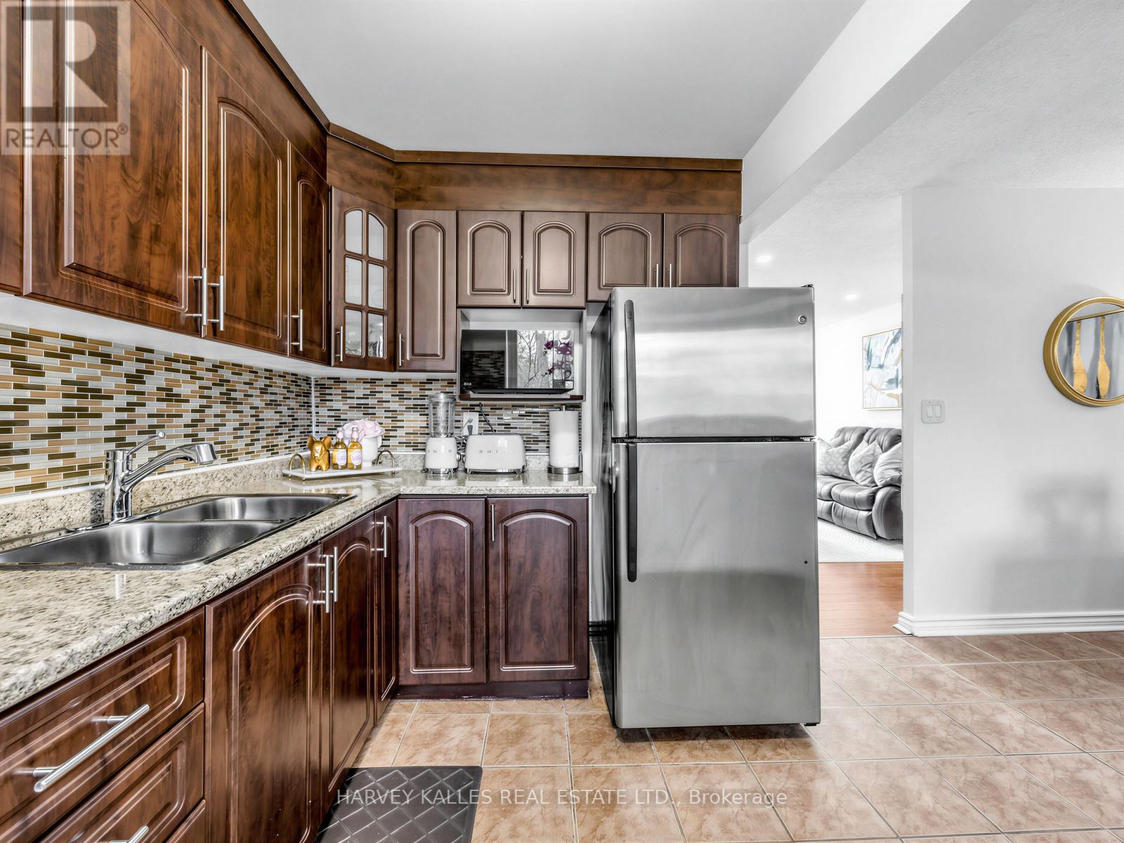 155 - 25 Collinsgrove Road, Toronto, Ontario  M1E 3S3 - Photo 12 - E13084856