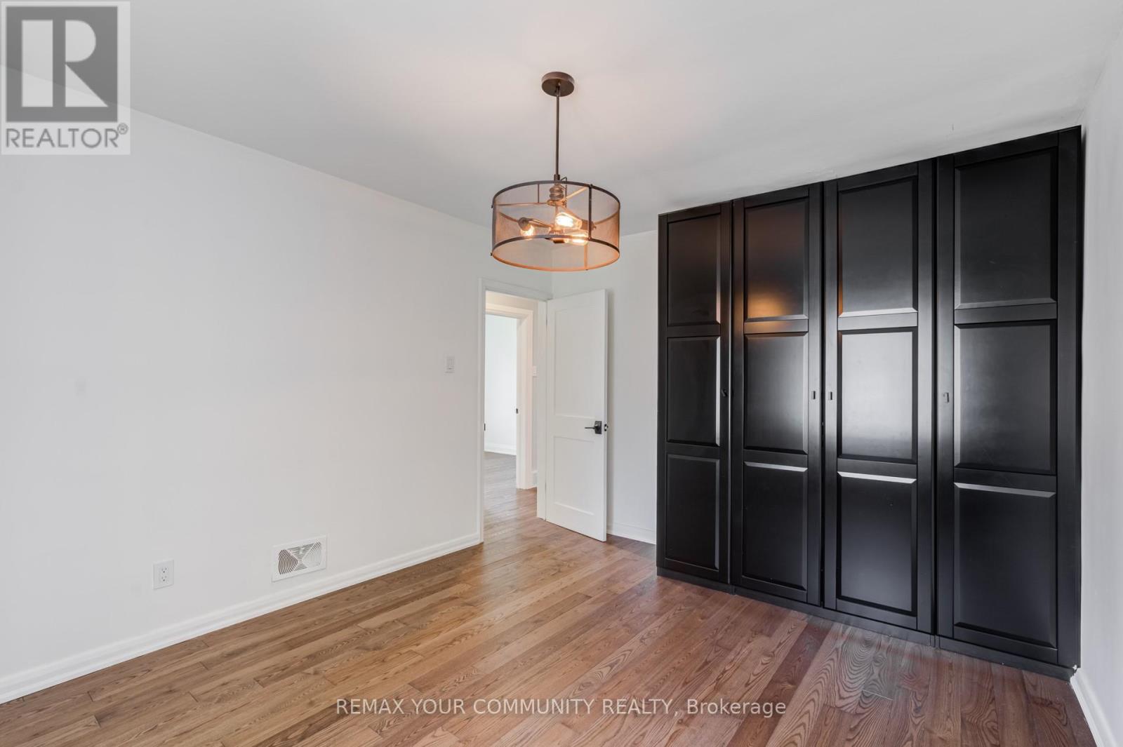 Main - 20 Bonny Lynn Court, Toronto, Ontario  M1K 3A4 - Photo 17 - E13084876