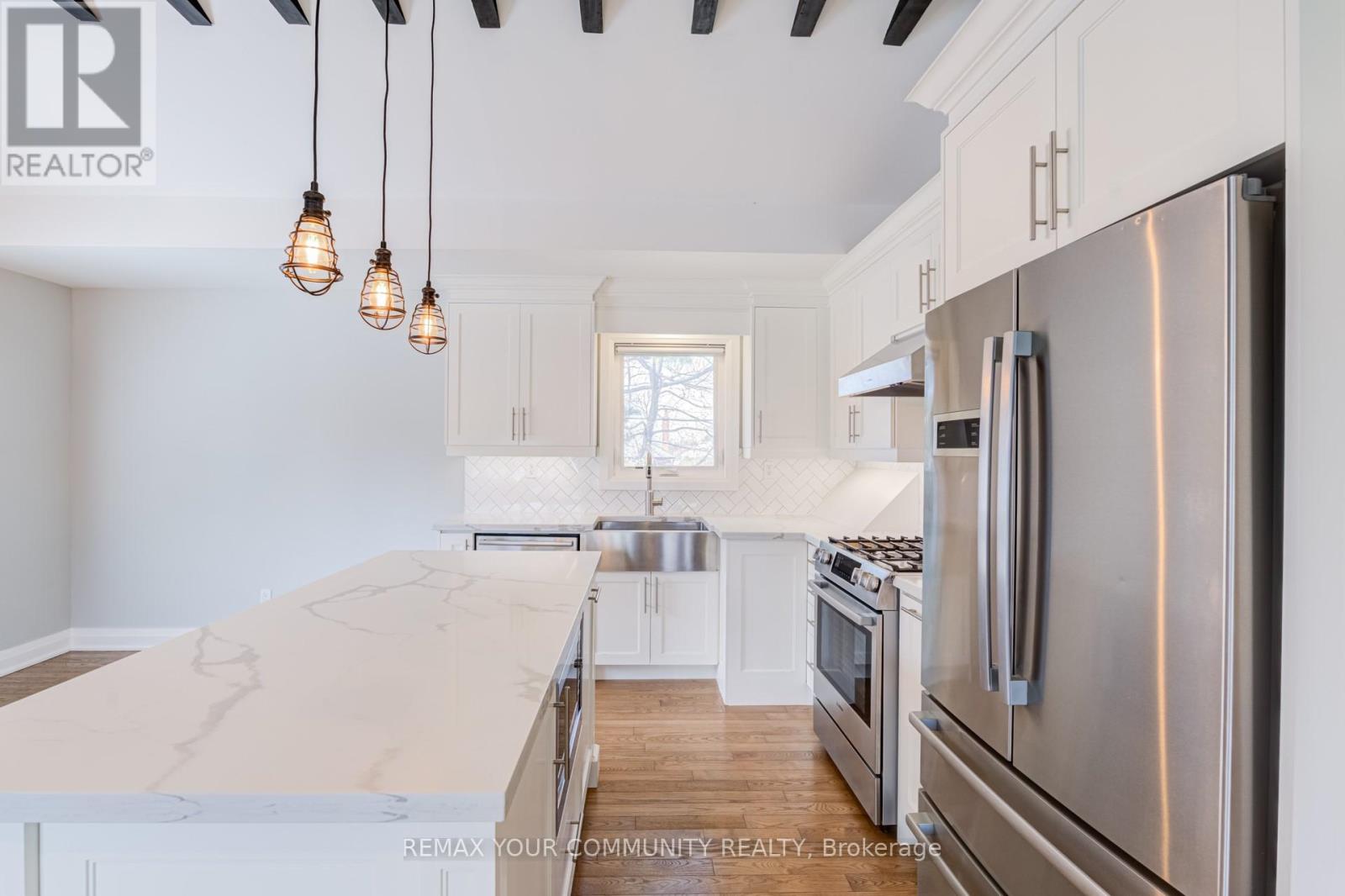 20 Bonny Lynn Court, Toronto, Ontario  M1K 3A4 - Photo 9 - E13084880