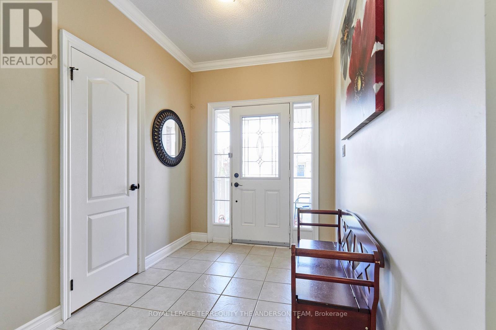 1577 Pennel Drive, Oshawa, Ontario  L1K 0J9 - Photo 8 - E13084950