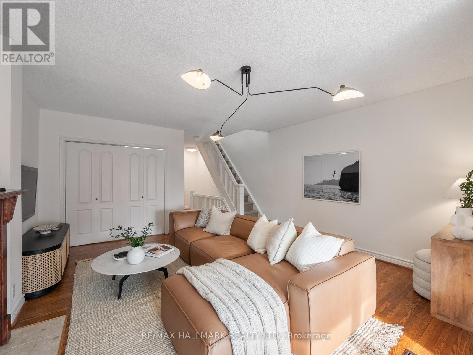 797 Carlaw Avenue, Toronto, Ontario  M4K 3L1 - Photo 21 - E13085016