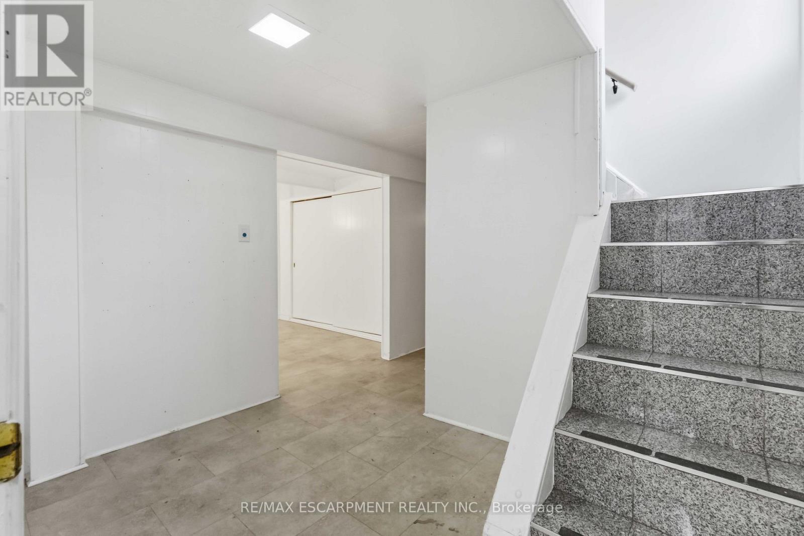 1 Birkdale Road, Toronto, Ontario  M1P 3R2 - Photo 29 - E13085174