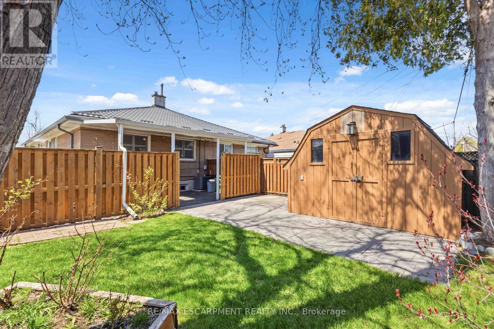 1 Birkdale Road, Toronto, Ontario  M1P 3R2 - Photo 33 - E13085174