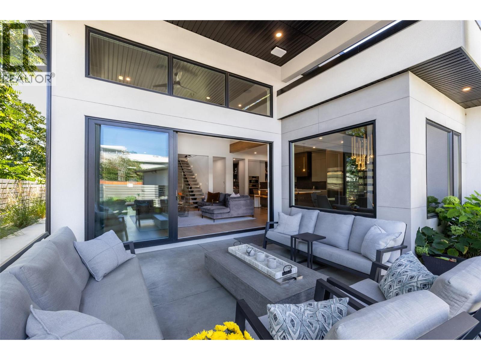 364 Christleton Avenue, Kelowna, British Columbia  V1Y 5H7 - Photo 53 - 10374456