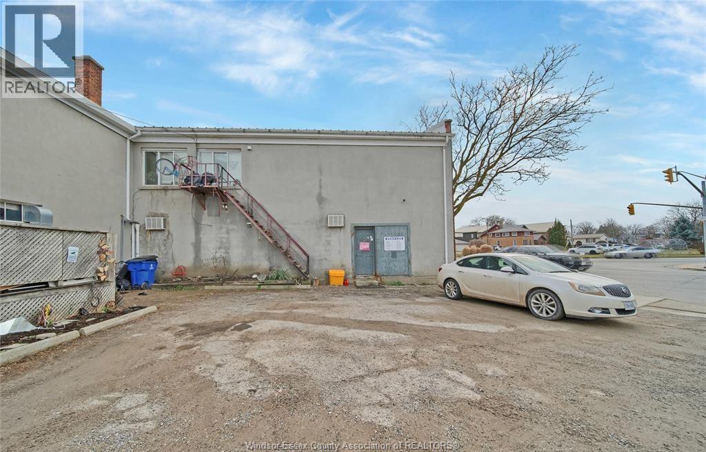 100 London Road, Thamesville, Ontario  N0P 2K0 - Photo 10 - 26010112