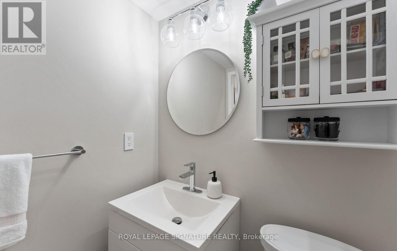 B05 - 26 Bruce Street, Vaughan, Ontario  L4L 0H4 - Photo 15 - N13084934