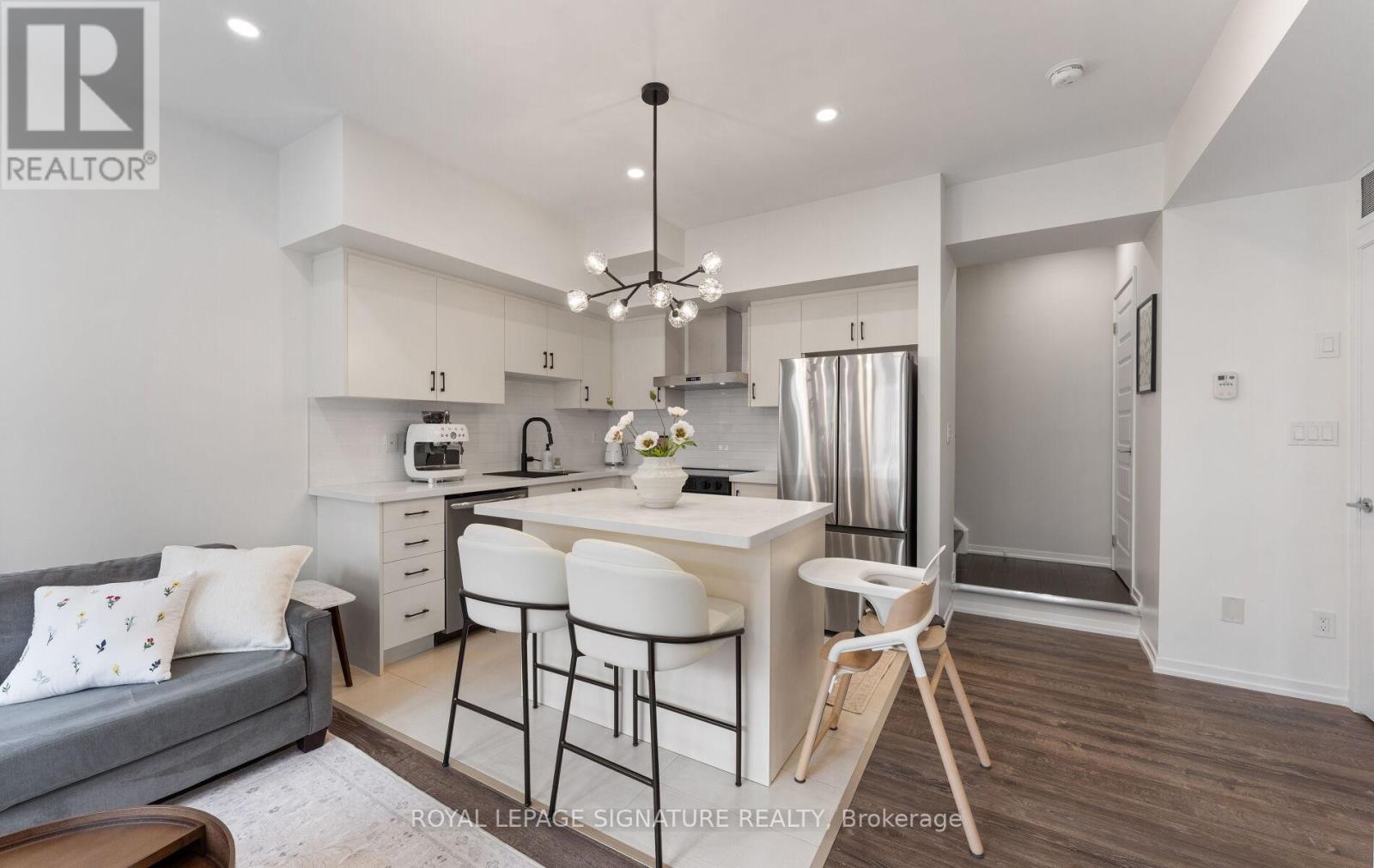 B05 - 26 Bruce Street, Vaughan, Ontario  L4L 0H4 - Photo 9 - N13084934