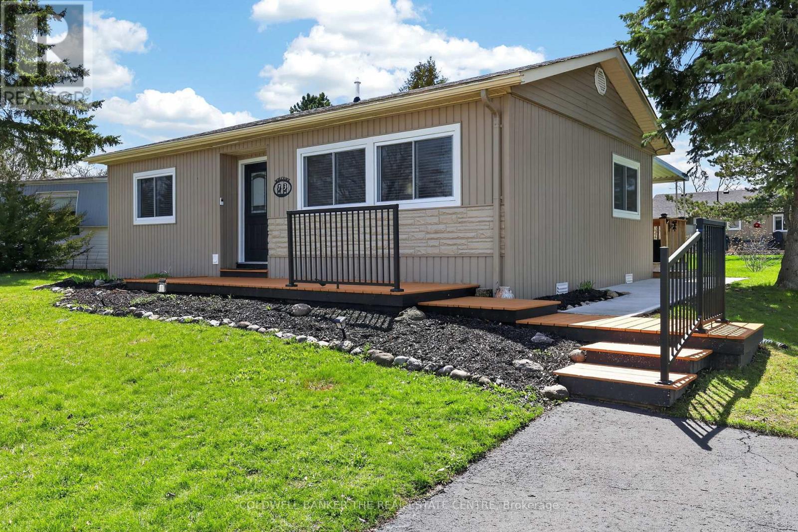 73 LINDEN LANE, Innisfil, Ontario