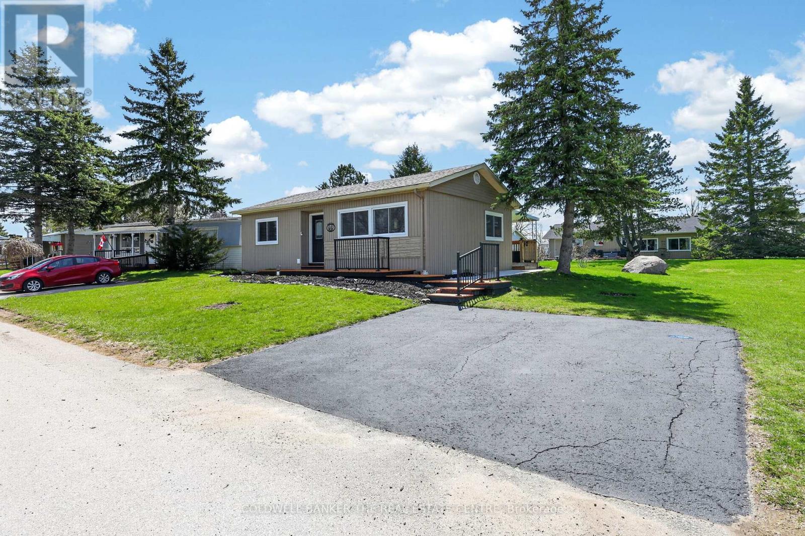 73 Linden Lane, Innisfil, Ontario  L9S 1P3 - Photo 2 - N13085092