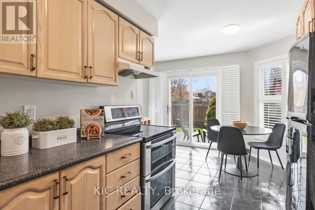 2 Bayel Crescent, Richmond Hill, Ontario  L4S 1C2 - Photo 15 - N13085160