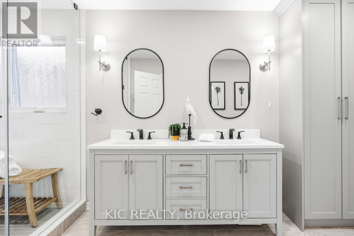 2 Bayel Crescent, Richmond Hill, Ontario  L4S 1C2 - Photo 24 - N13085160