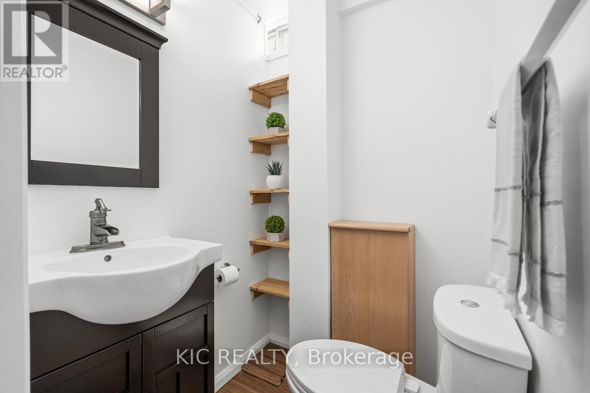 2 Bayel Crescent, Richmond Hill, Ontario  L4S 1C2 - Photo 36 - N13085160