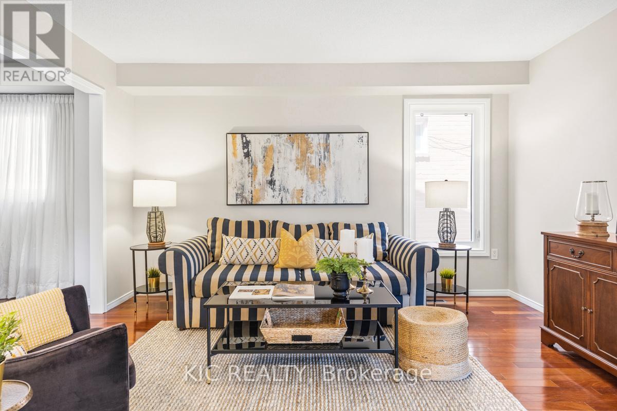 2 Bayel Crescent, Richmond Hill, Ontario  L4S 1C2 - Photo 7 - N13085160