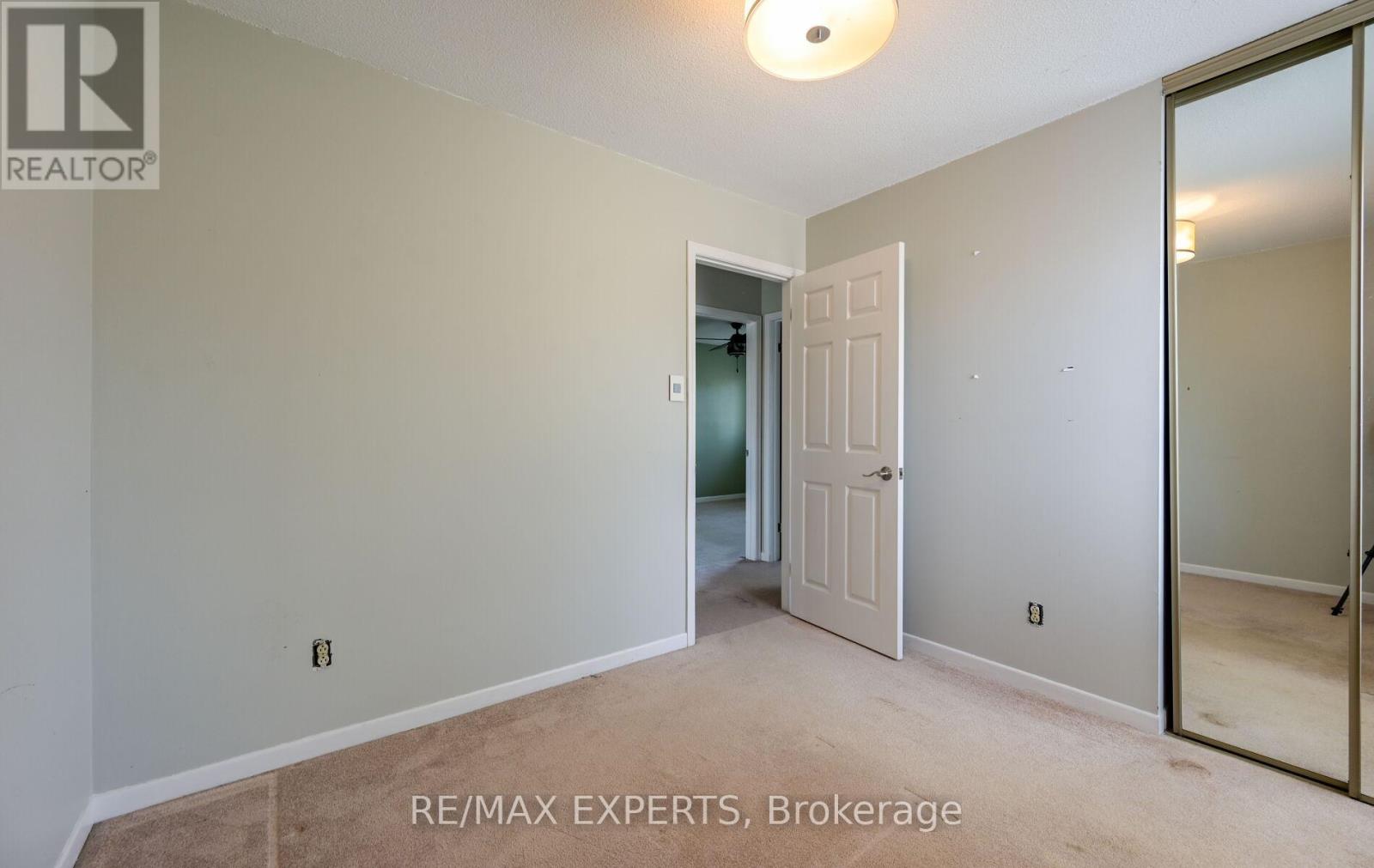 13 Oriole Court, Barrie (Cundles East), Ontario  L4M 5N1 - Photo 15 - S13084798