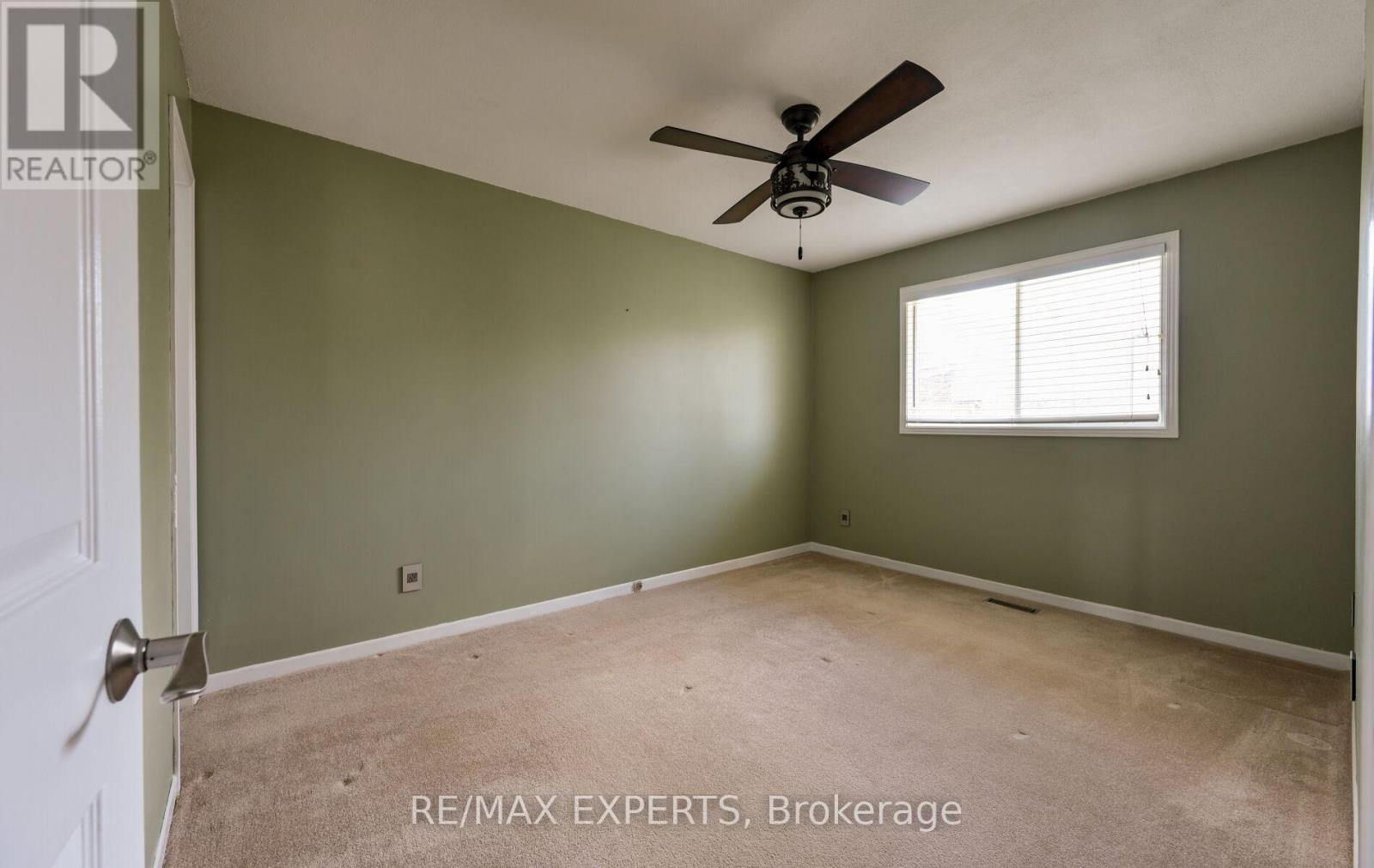 13 Oriole Court, Barrie (Cundles East), Ontario  L4M 5N1 - Photo 19 - S13084798