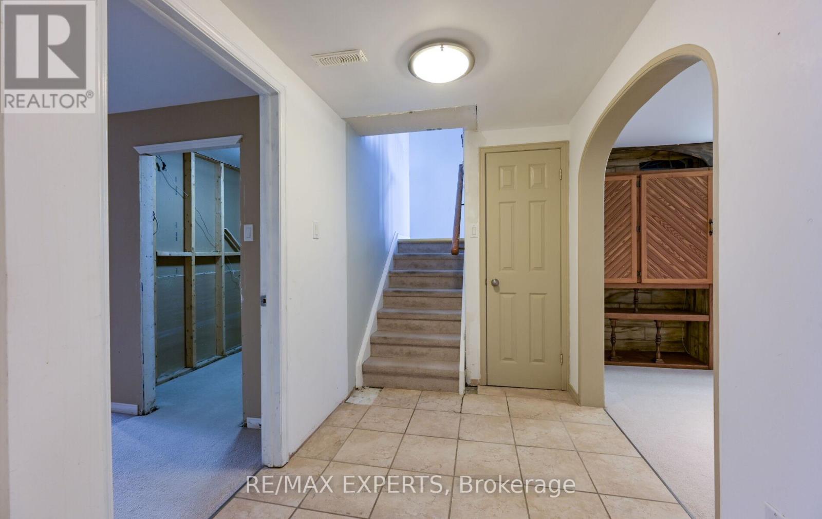 13 Oriole Court, Barrie (Cundles East), Ontario  L4M 5N1 - Photo 29 - S13084798