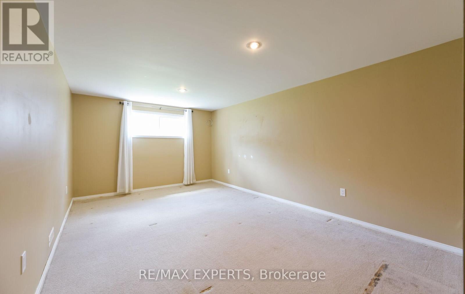13 Oriole Court, Barrie (Cundles East), Ontario  L4M 5N1 - Photo 37 - S13084798