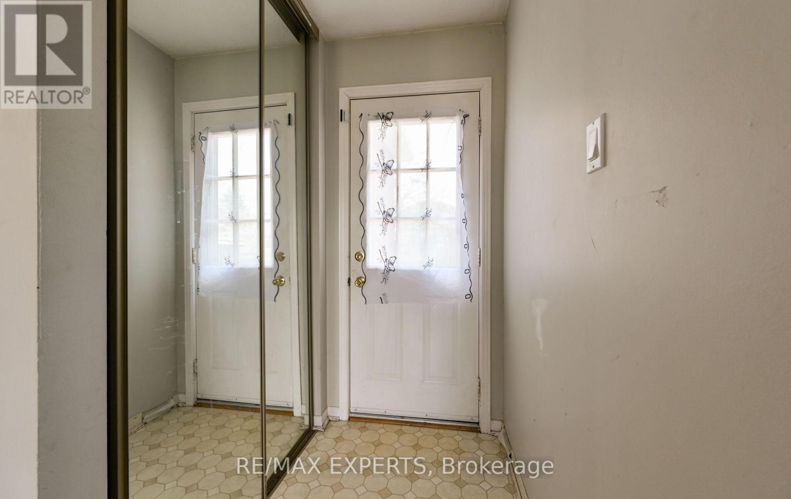 13 Oriole Court, Barrie (Cundles East), Ontario  L4M 5N1 - Photo 45 - S13084798