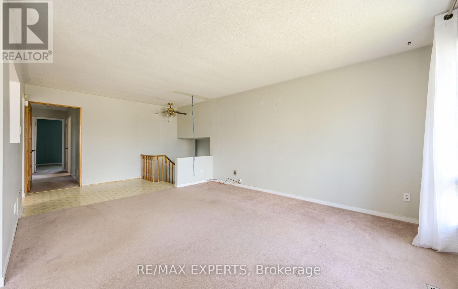 13 Oriole Court, Barrie (Cundles East), Ontario  L4M 5N1 - Photo 7 - S13084798