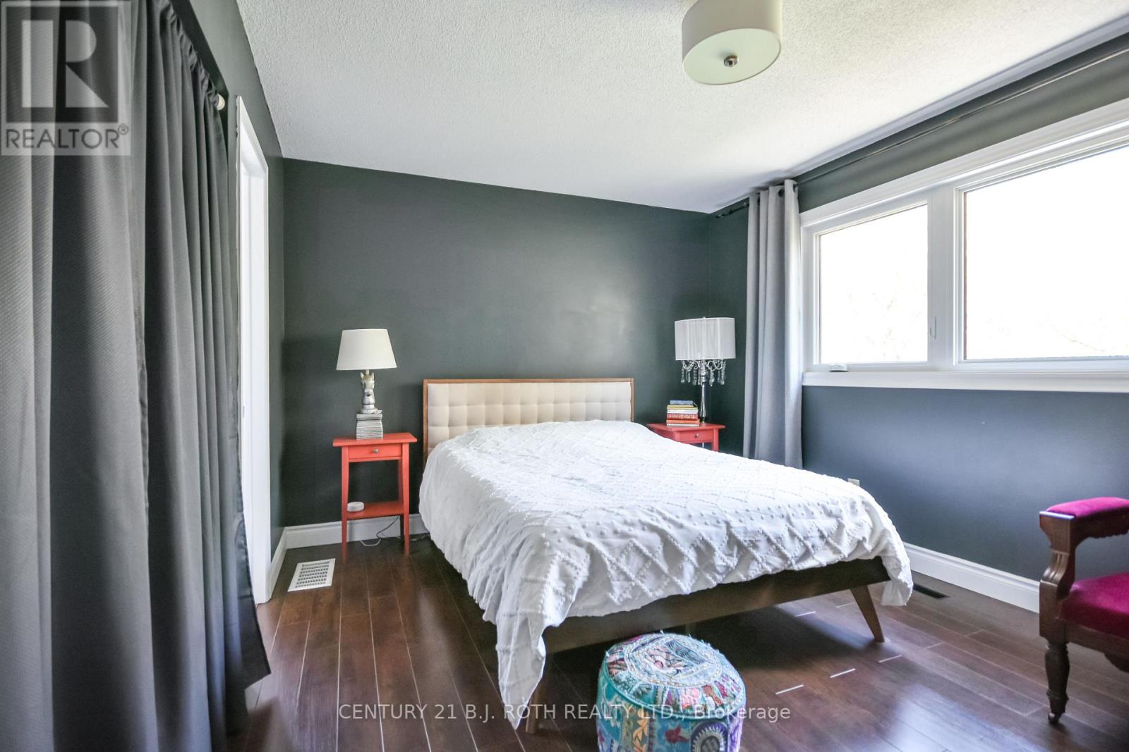 55 Moon Drive, Barrie (Ardagh), Ontario  L4N 7G8 - Photo 26 - S13084858