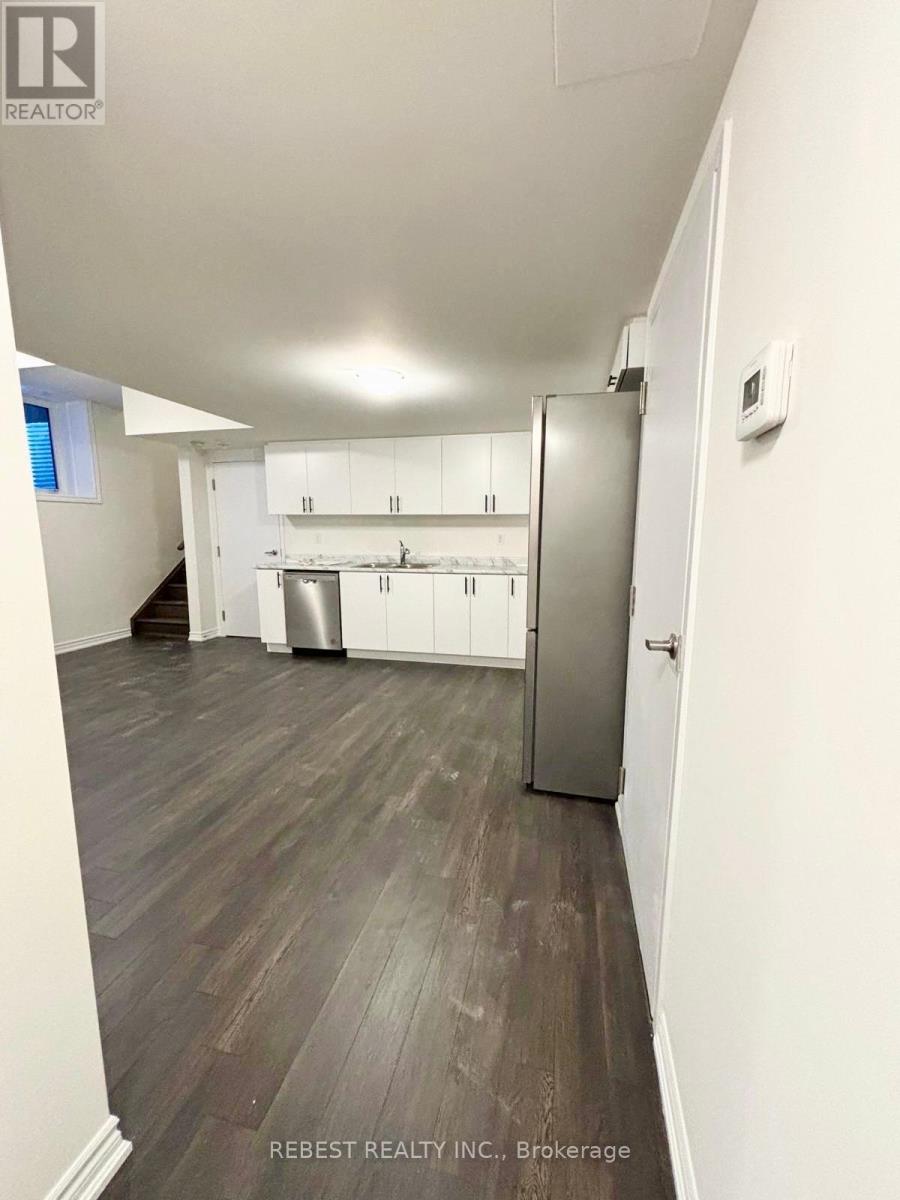 (Bsmt) - 57 Durham Avenue, Barrie, Ontario  L9J 0W7 - Photo 2 - S13084982