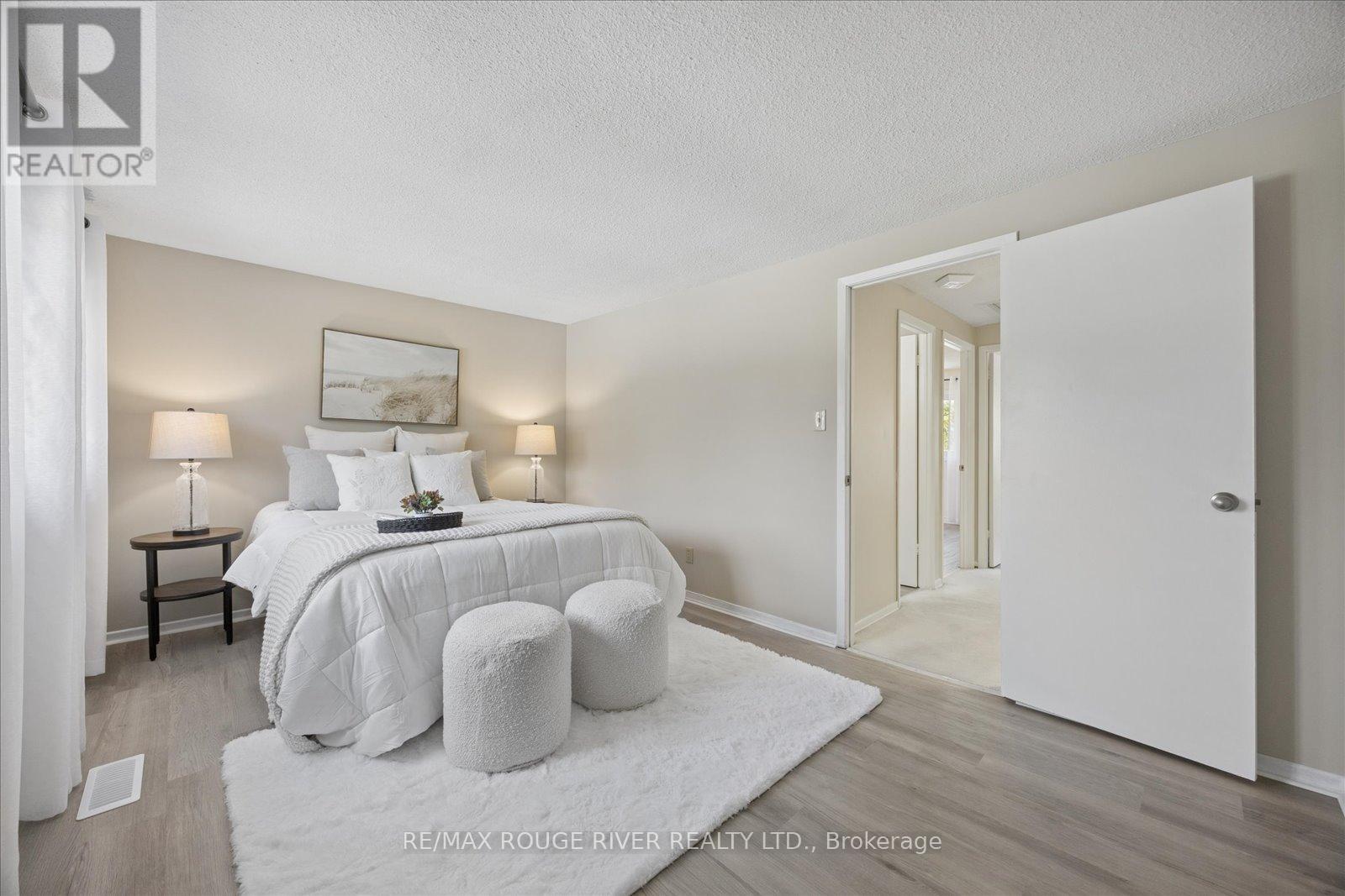 886 Gentry Crescent, Oshawa, Ontario  L1K 1L8 - Photo 14 - E13085264