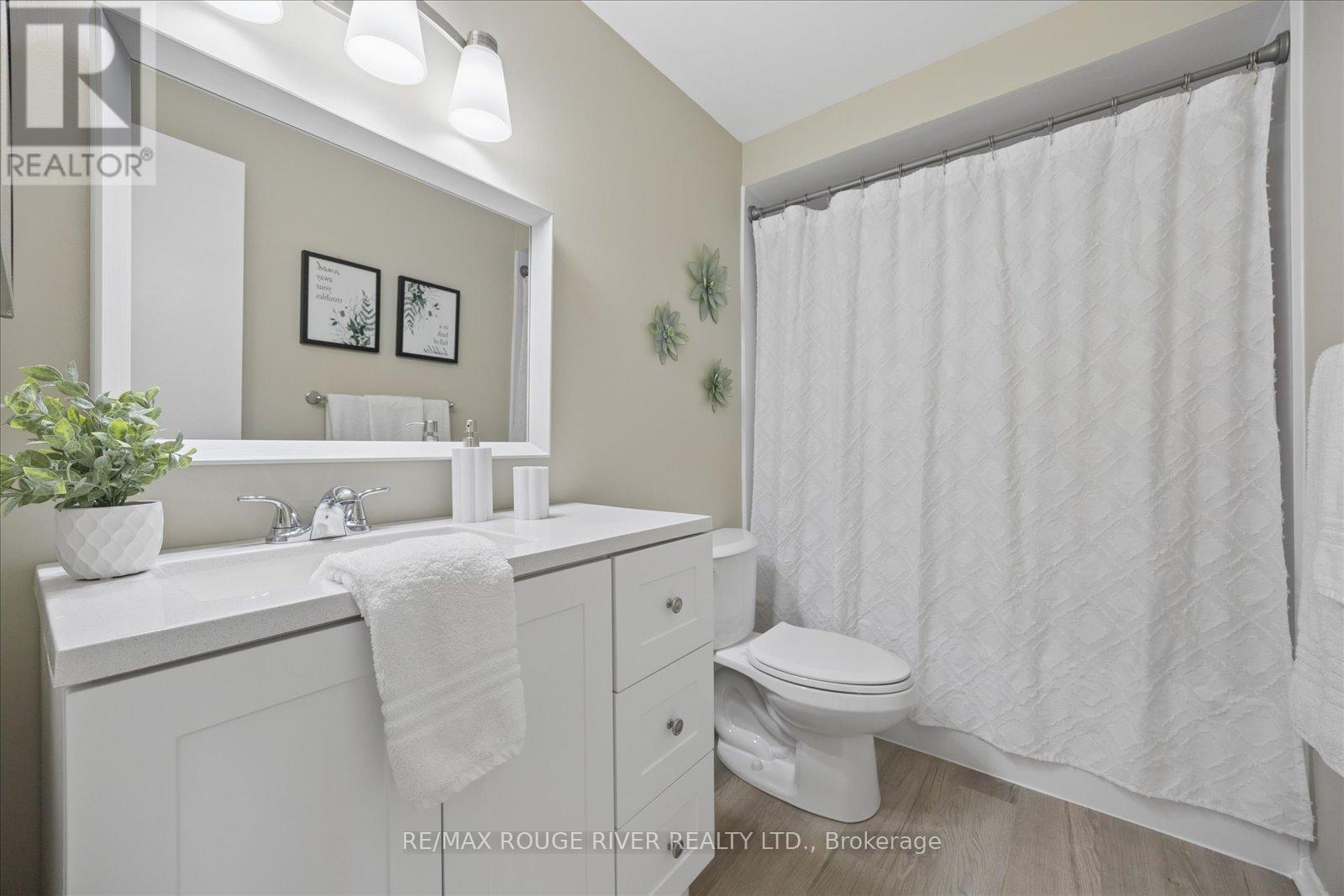 886 Gentry Crescent, Oshawa, Ontario  L1K 1L8 - Photo 15 - E13085264