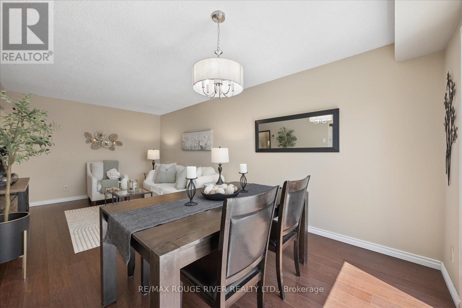 886 Gentry Crescent, Oshawa, Ontario  L1K 1L8 - Photo 8 - E13085264