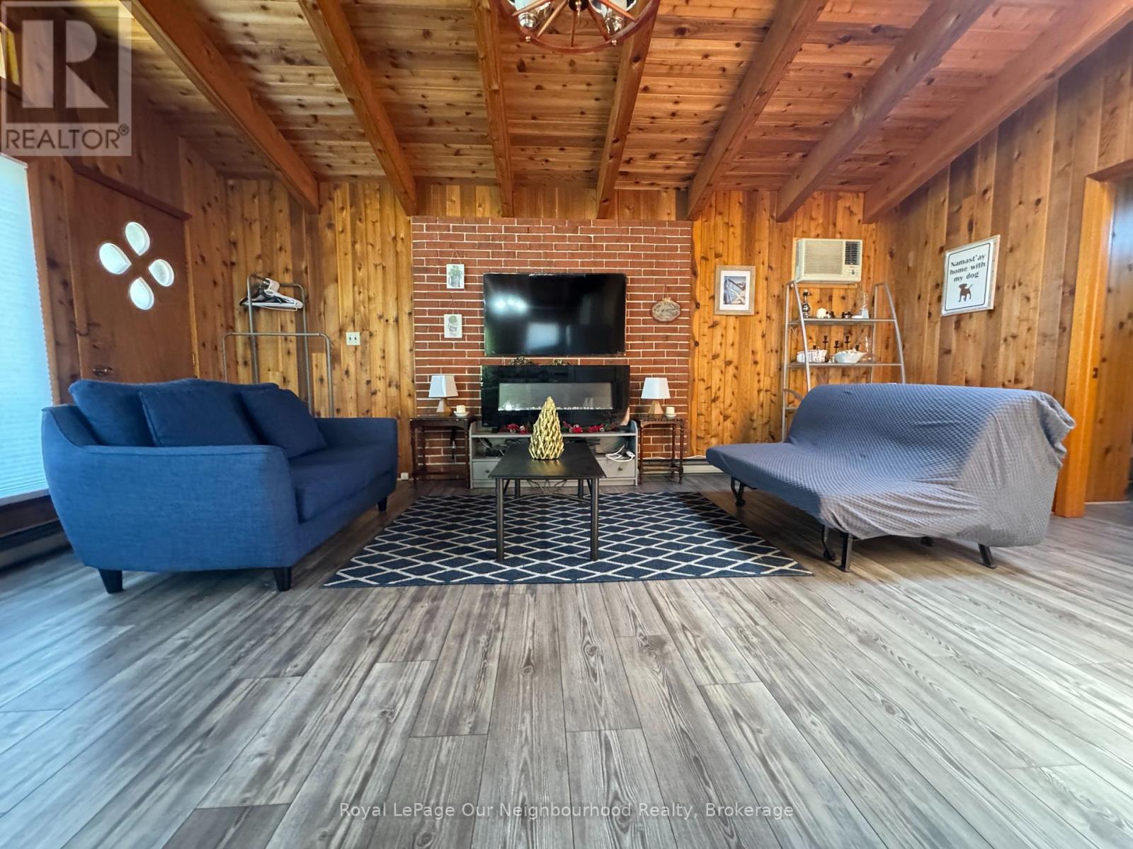 236 Zoo Park Road, Wasaga Beach, Ontario  L9Z 2P2 - Photo 8 - S13085302