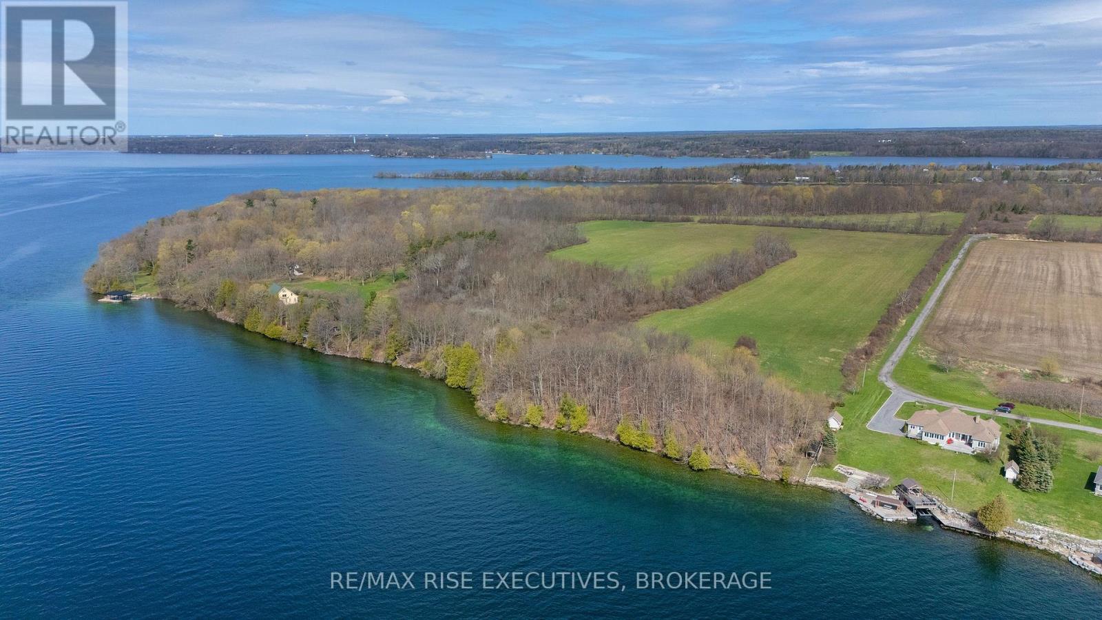 255 Good Friend Drive, Frontenac Islands, Ontario  K7G 2V6 - Photo 45 - X13085282