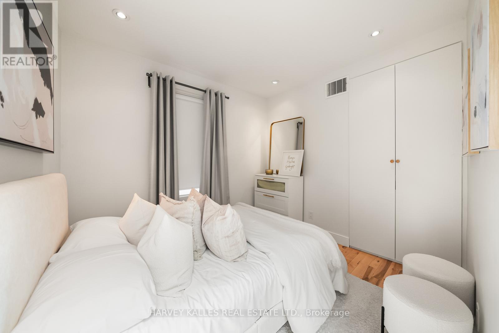 208 Emerson Avenue, Toronto, Ontario  M6H 3T6 - Photo 29 - W13084800
