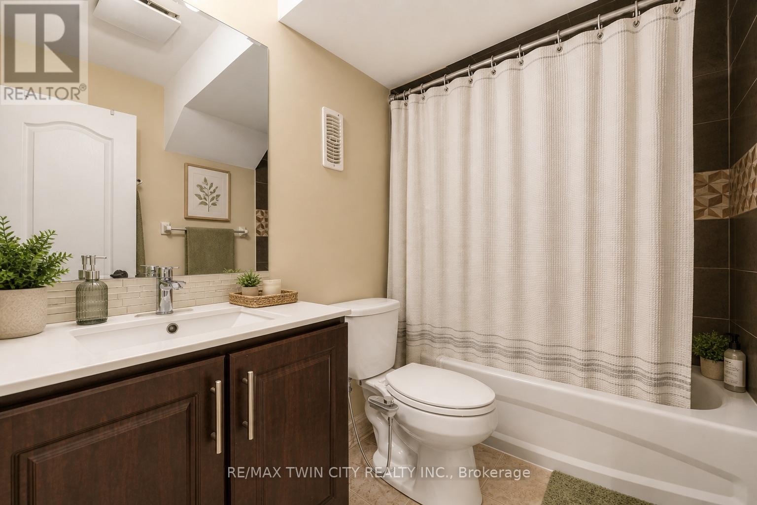 6 Canarygrass Drive, Brampton, Ontario  L6R 3C4 - Photo 34 - W13084804