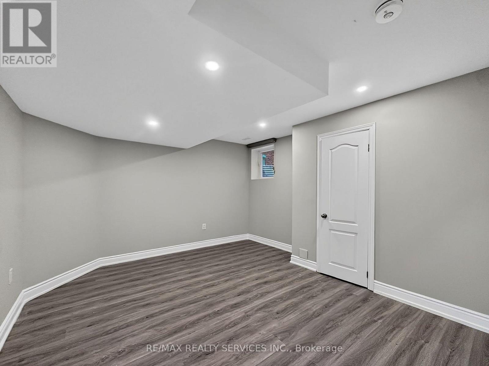 Bsmt - 36 Lionhead Golf Club Road, Brampton, Ontario  L6Y 1P3 - Photo 11 - W13084818