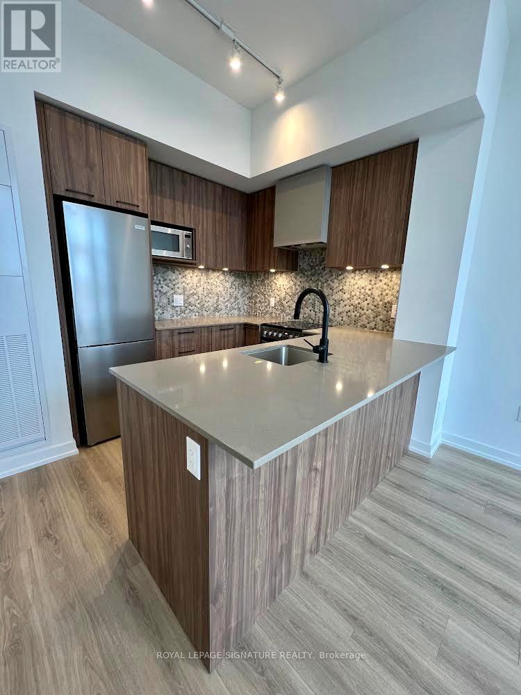 109 - 10 Lagerfeld Drive, Brampton, Ontario  L7A 5L3 - Photo 2 - W13084822