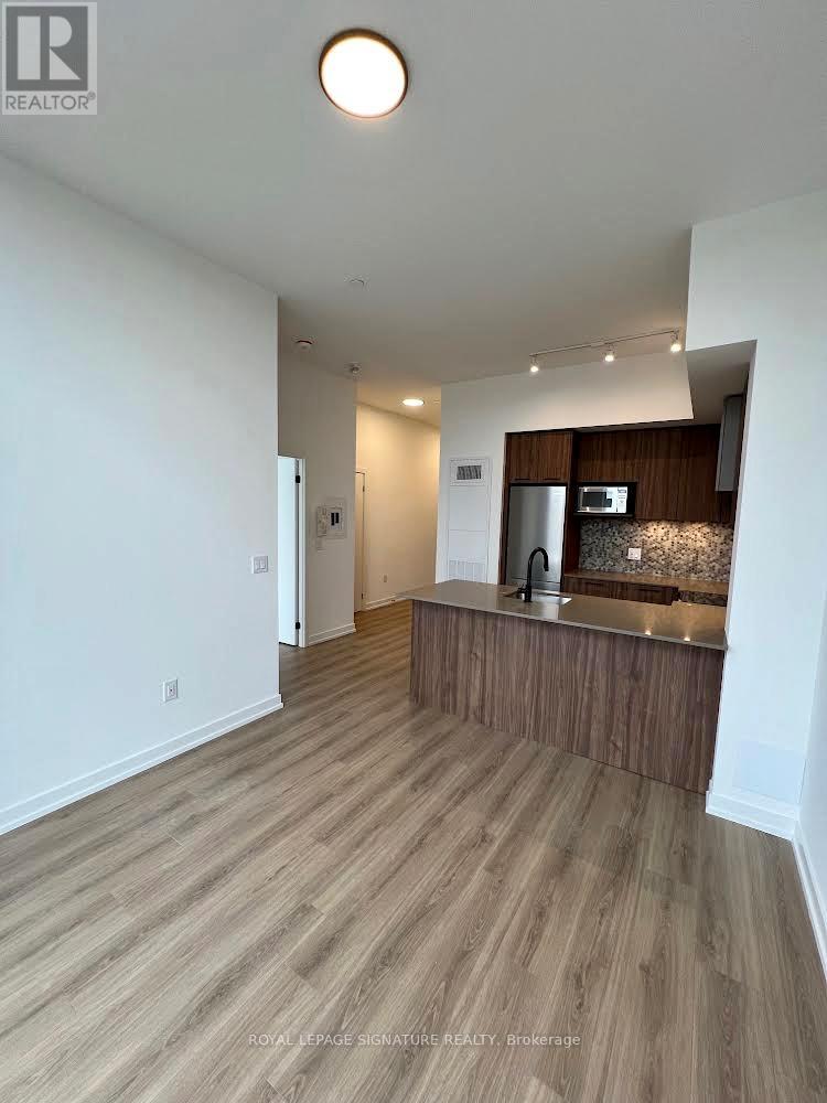109 - 10 Lagerfeld Drive, Brampton, Ontario  L7A 5L3 - Photo 3 - W13084822