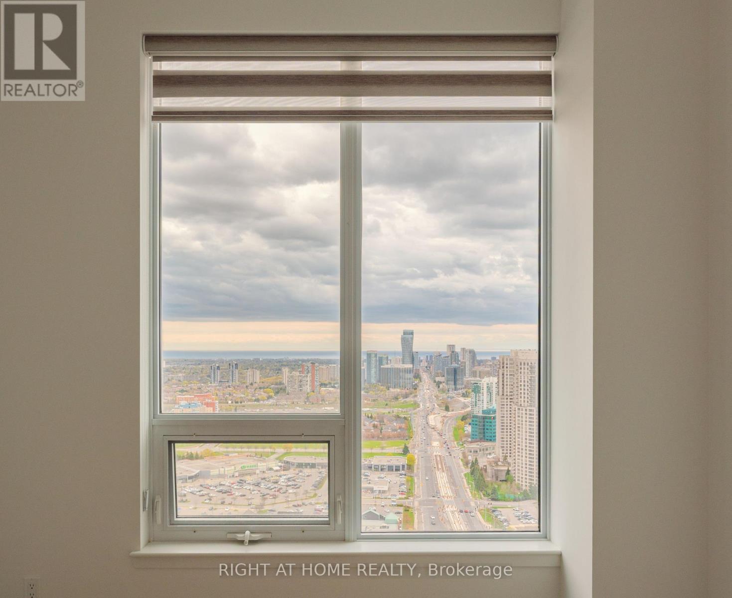Ph3 - 5105 Hurontario Street, Mississauga, Ontario  L4Z 0C9 - Photo 10 - W13084996