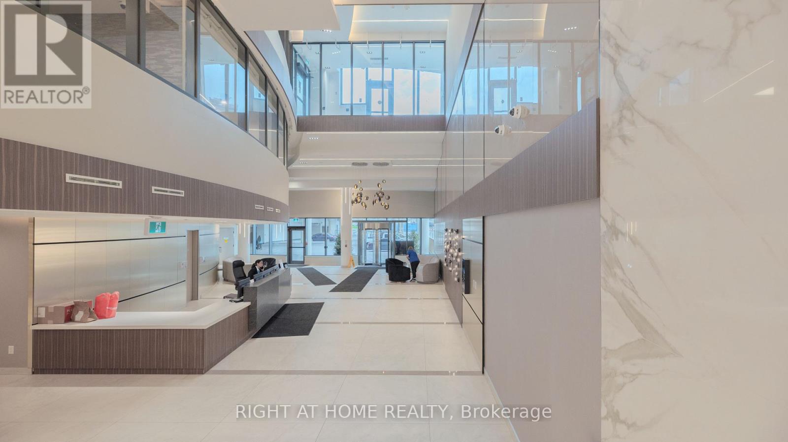 Ph3 - 5105 Hurontario Street, Mississauga, Ontario  L4Z 0C9 - Photo 2 - W13084996