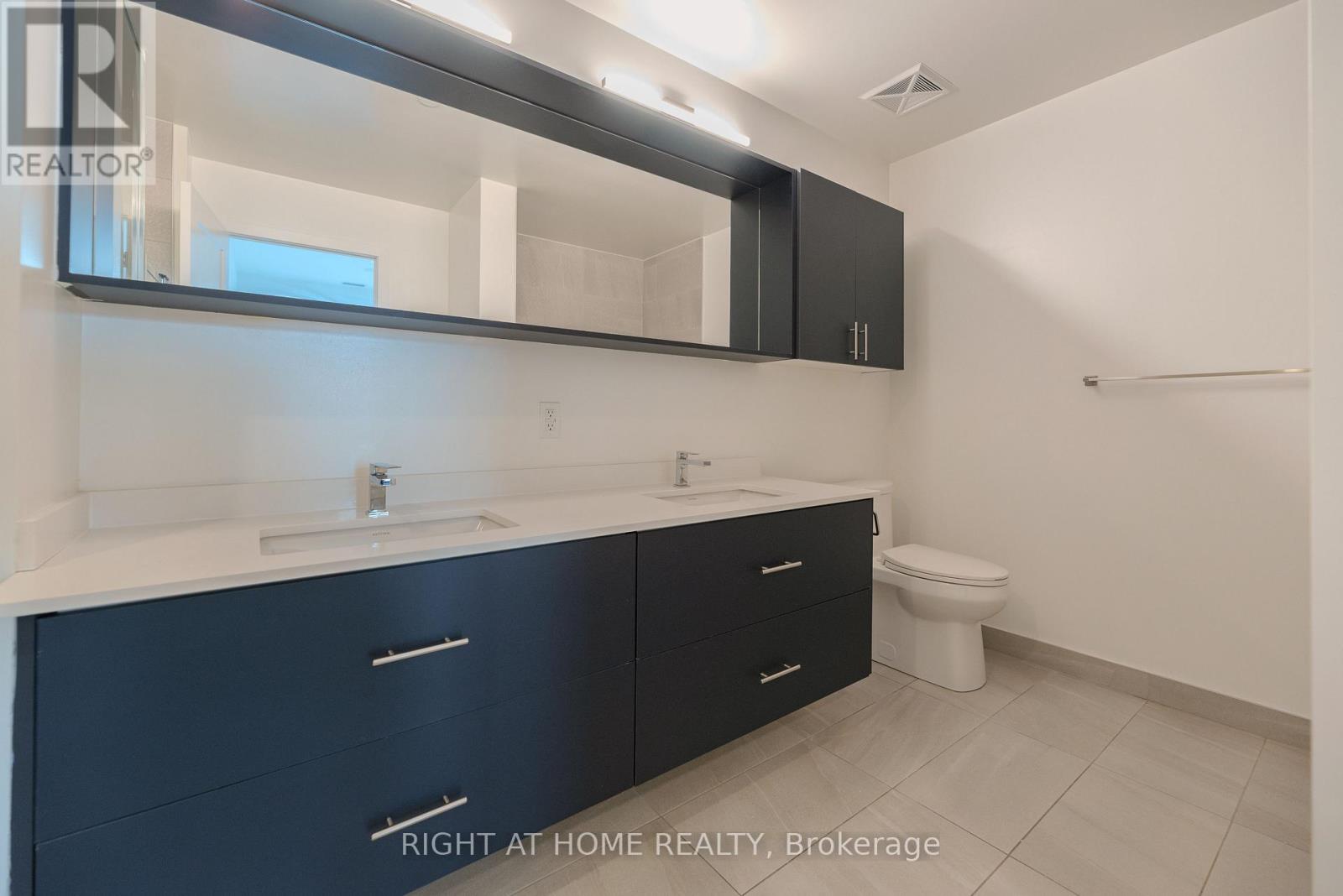 Ph3 - 5105 Hurontario Street, Mississauga, Ontario  L4Z 0C9 - Photo 20 - W13084996