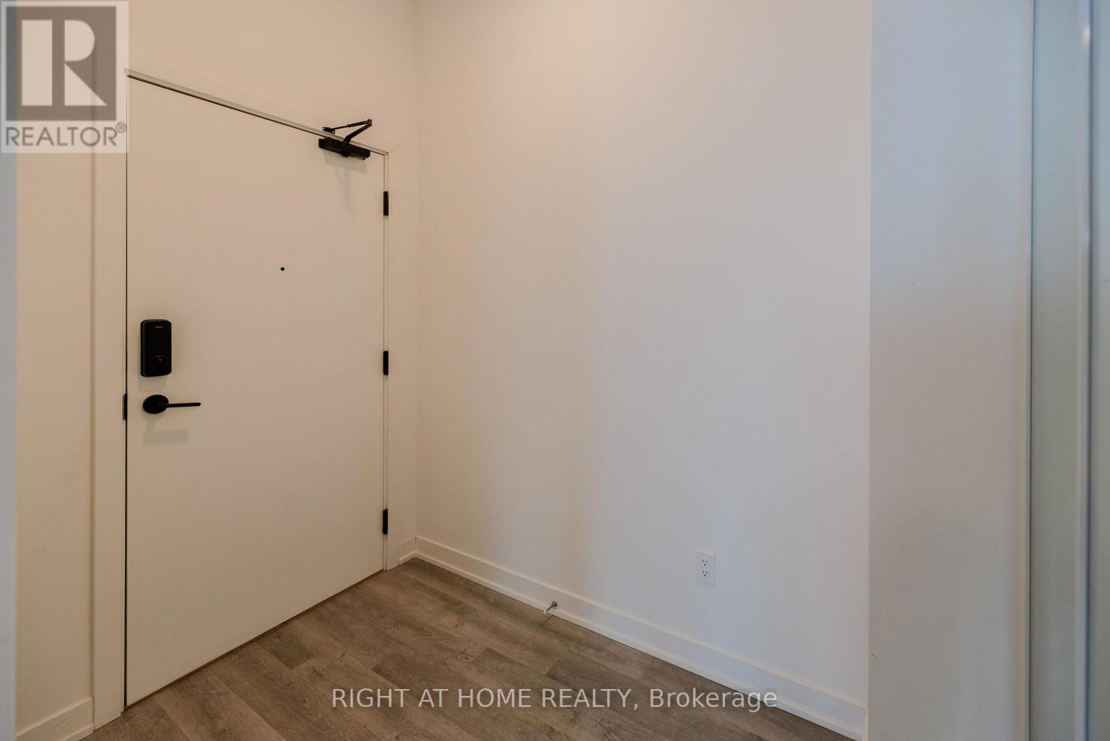 Ph3 - 5105 Hurontario Street, Mississauga, Ontario  L4Z 0C9 - Photo 6 - W13084996
