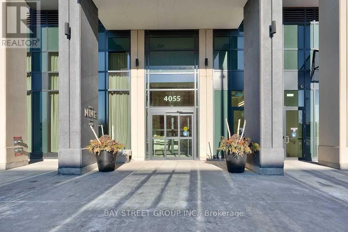 416 - 4055 Parkside Village Drive, Mississauga, Ontario  L5B 0K8 - Photo 1 - W13085038