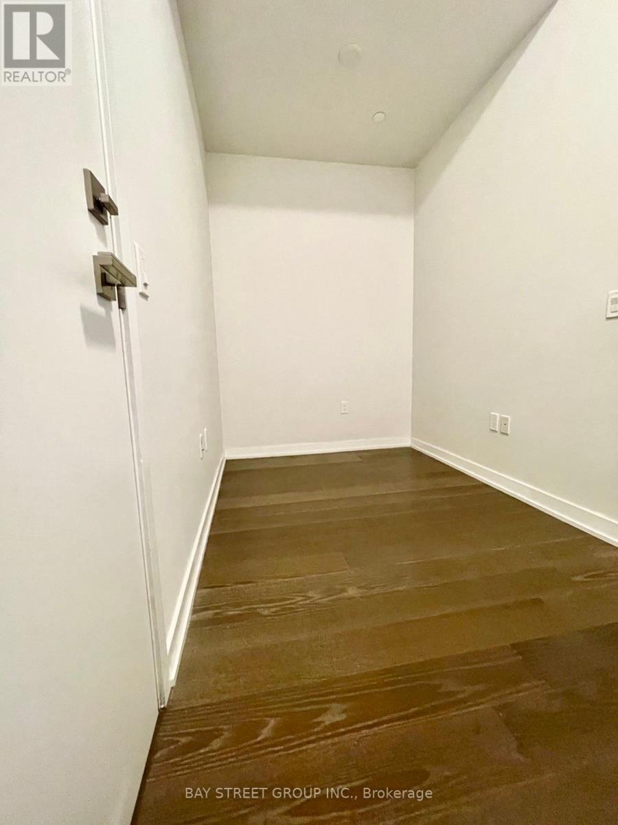 416 - 4055 Parkside Village Drive, Mississauga, Ontario  L5B 0K8 - Photo 3 - W13085038