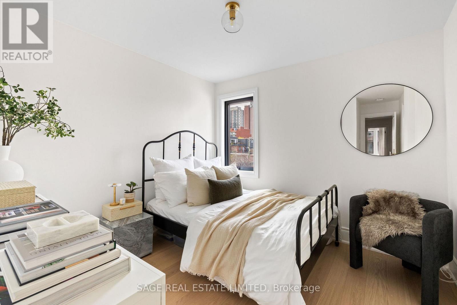 138 Lappin Avenue, Toronto, Ontario  M6H 1Y5 - Photo 29 - W13085076