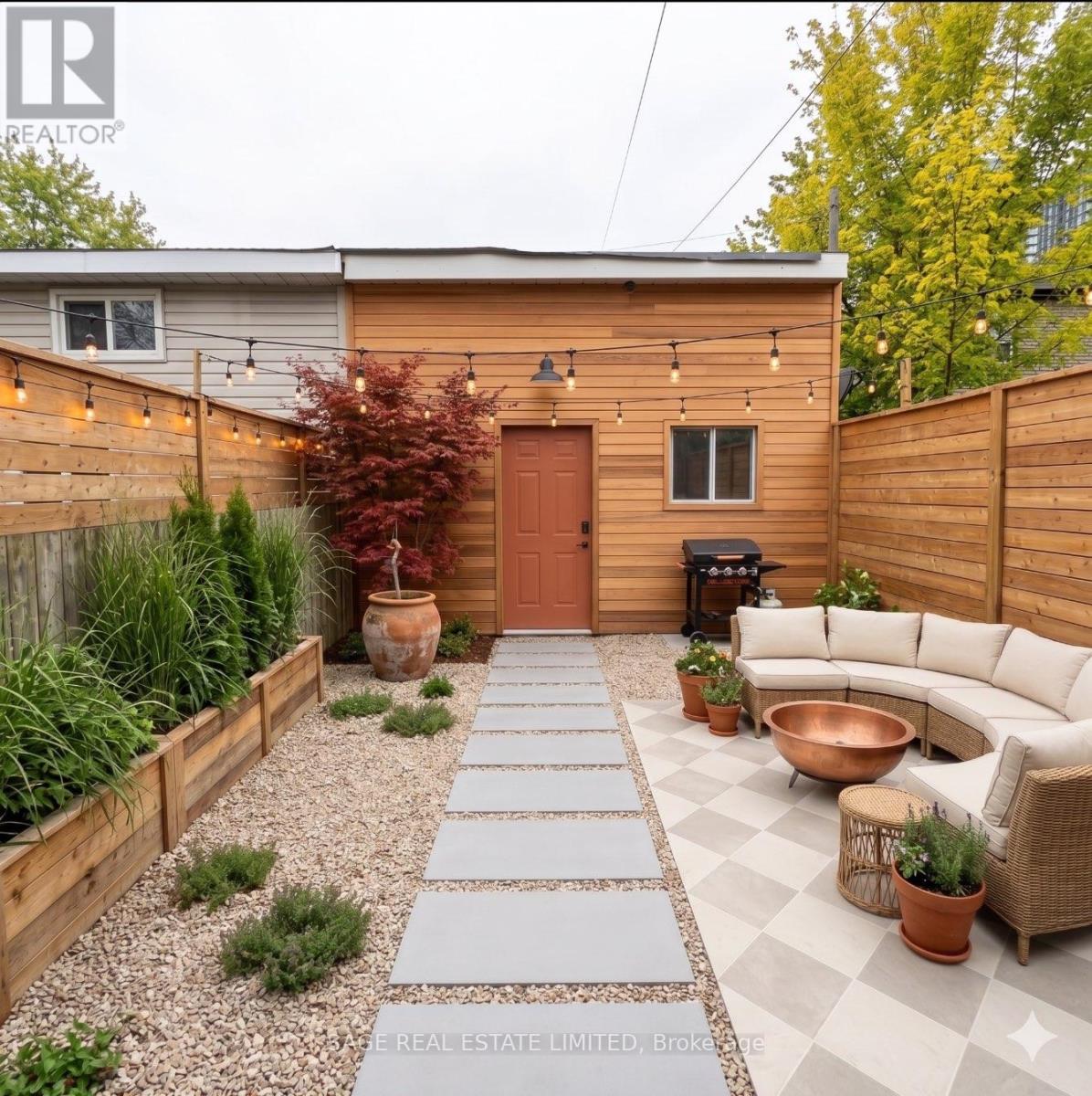 138 Lappin Avenue, Toronto, Ontario  M6H 1Y5 - Photo 34 - W13085076