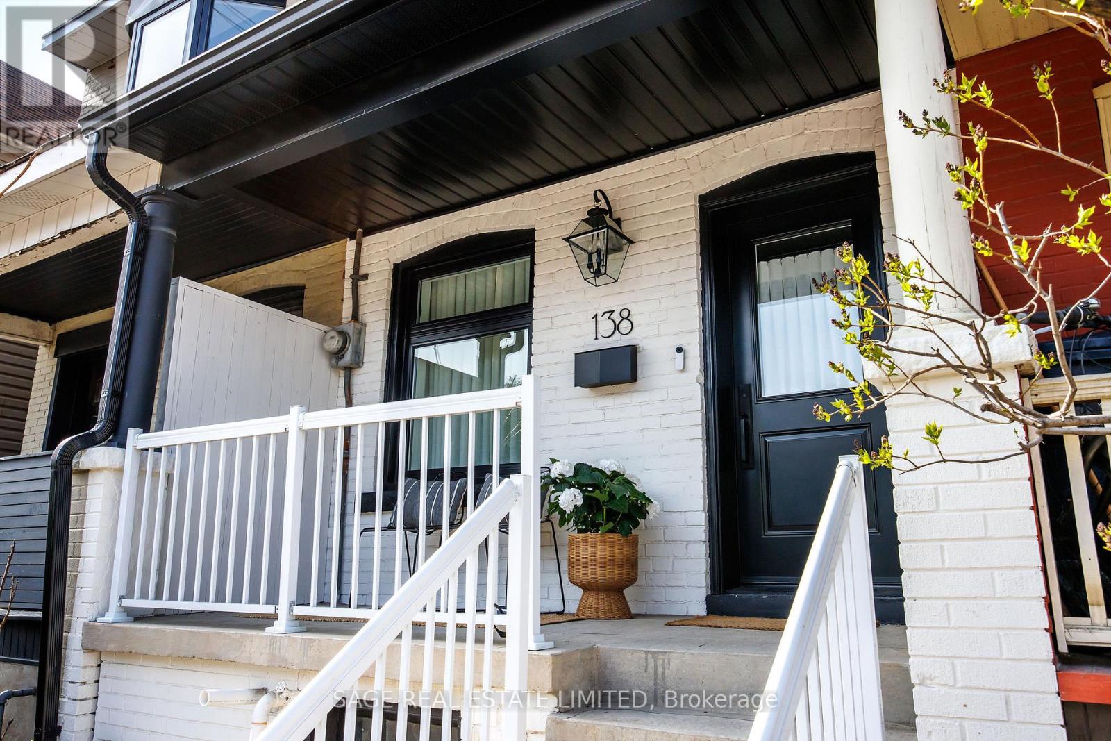 138 Lappin Avenue, Toronto, Ontario  M6H 1Y5 - Photo 37 - W13085076