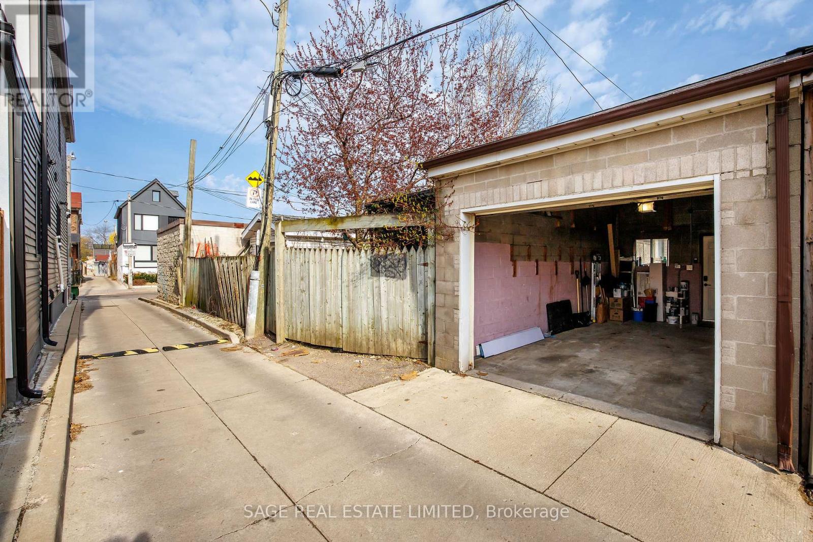 138 Lappin Avenue, Toronto, Ontario  M6H 1Y5 - Photo 38 - W13085076