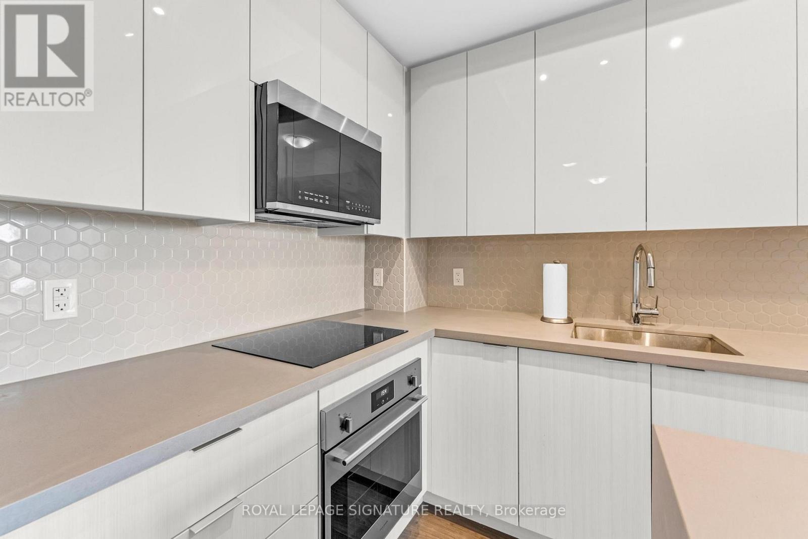 917 - 2489 Taunton Road, Oakville, Ontario  L6H 3R9 - Photo 13 - W13085168